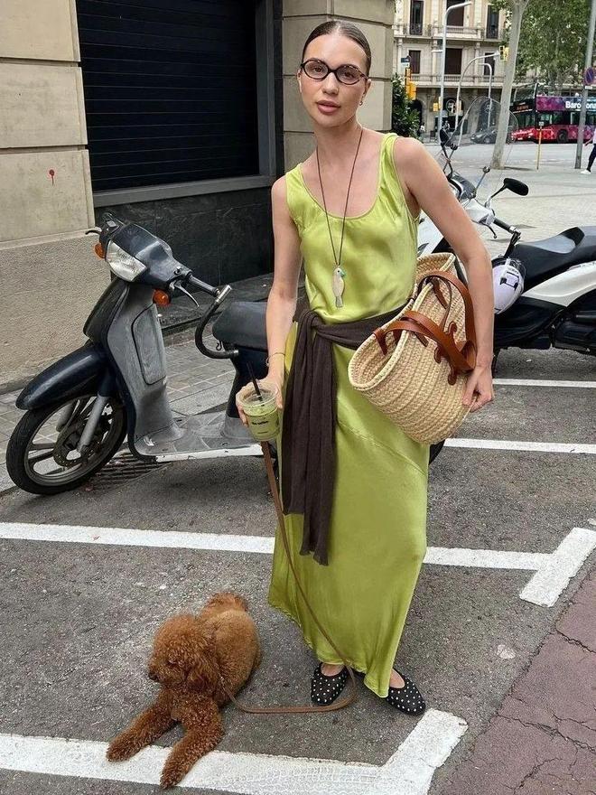 體育投注：“這條裙子”才是今年夏天的頂流！誰穿誰好看