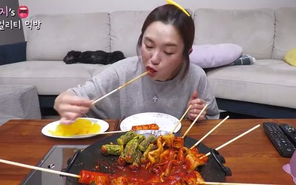 {ONEBETS}(知名美食主播hamzy公开道歉)