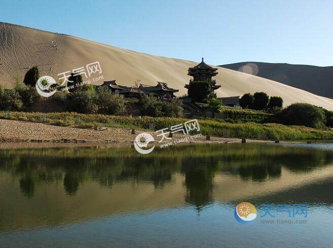 {百家樂}(暑假旅游胜地排名)